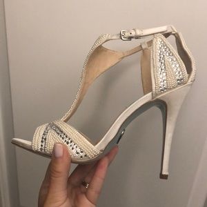 Betsey Johnson Shoes - GORGEOUS ivory/silver accented open toe Pumps Betsey Johnson Shoes - GORGEOUS ivory/silver accented open toe Pumps